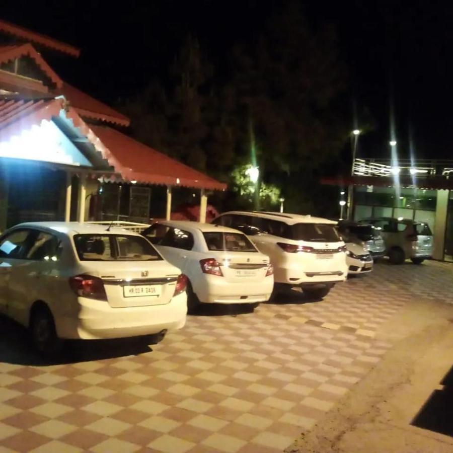 Ellays Dream Resort Kasauli Exterior photo